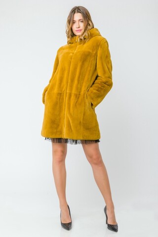 Mustard rex rabbit jacket