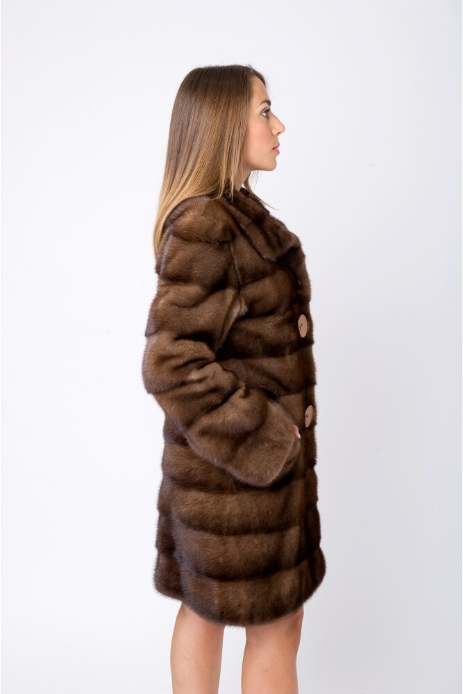 Natural Scandinavian demibuff mink fur - Serra Furrierie