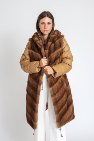 Down jacket with mink front