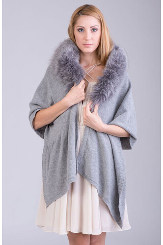 Wool cloak with fox fur collar