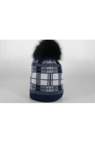 Woolen hat with pompon in...